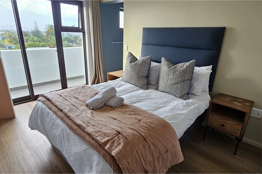 1 Bedroom Property for Sale in Bloubergstrand Western Cape